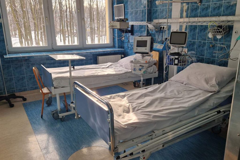 Samorządy biją na alarm. Szpitalom powiatowym, w tym dębickiemu, grozi paraliż finansowy